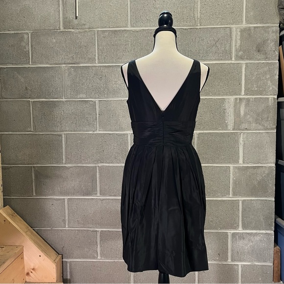 Nicole Miller satin dress. - Picture 5 of 11